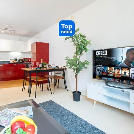 Haus 2 Bedroom Apartment L City Centre L Secure Parking L Top Rated L Intercom Birmingham Exterior photo