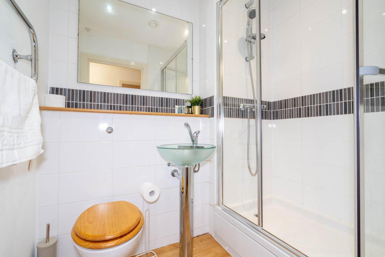 Haus 2 Bedroom Apartment L City Centre L Secure Parking L Top Rated L Intercom Birmingham Exterior photo